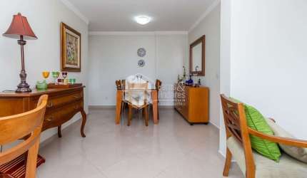 Casa tipo para venda com 3 quartos, sendo 1 suíte, 65m²
