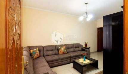 Sobrado para venda com 3 quartos, sendo 3 suítes, 202m²