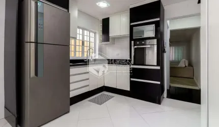 Casa tipo para venda com 3 quartos, sendo 1 suíte, 330m²