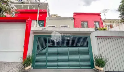 Casa tipo para venda com 4 quartos, 150m²