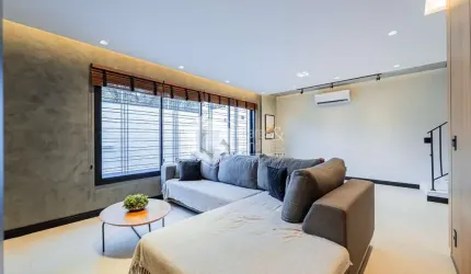 Casa tipo para venda com 4 quartos, sendo 2 suítes, 200m²