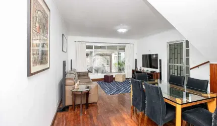 Casa tipo para venda com 3 quartos, sendo 1 suíte, 173m²