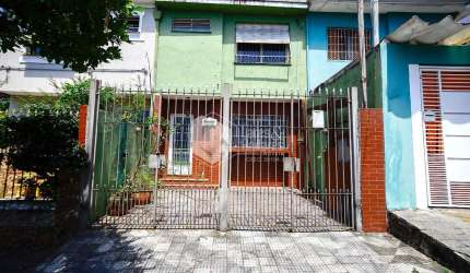 Casa tipo para venda com 4 quartos, 163m²