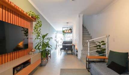 Casa tipo para venda com 2 quartos, sendo 2 suítes, 125m²