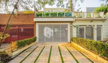 Casa à venda 5 Quartos 1 Suite 2 Vagas 231M² Bosque da Saúde São Paulo - SP