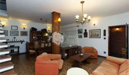Casa à venda 3 Quartos 1 Suite 4 Vagas 205M² Jardim das Acácias São Paulo - SP