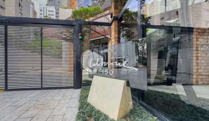 Apartamento tipo para venda com 3 quartos, sendo 3 suítes, 200m²