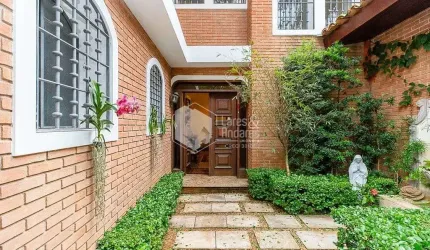 Casa à venda 4 Quartos 2 Suites 4 Vagas 641M² Jardim Leonor São Paulo - SP