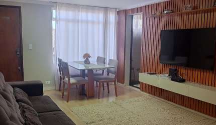 Apartamento em excelente localização. Semi mobiliado. 