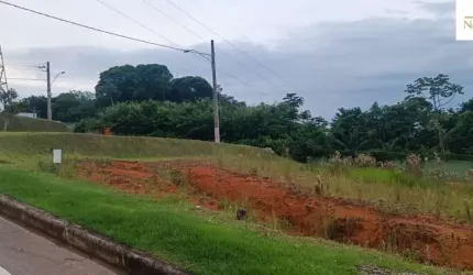 Terreno à venda no Sertão do Maruim, São José  por R$ 648.000