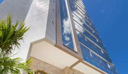 Apartamento para Venda em Criciúma, Centro, 4 dormitórios, 4 suítes, 5 banheiros, 3 vagas