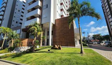 Apartamento para Venda em Criciúma, Michel, 4 dormitórios, 1 suíte, 2 banheiros, 2 vagas
