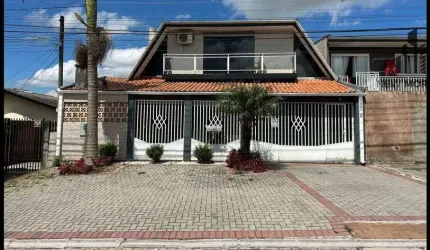 Sobrado 3 dormitórios à venda, 186 m² - Alto Boqueirão.