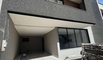 Sobrado com 3 dormitórios à venda, 173 m²- Centro - São José dos Pinhais/PR