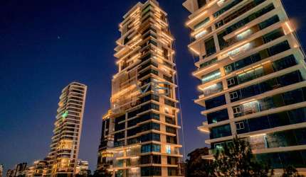 Apartamento Alto Padrão com 4 suítes, 100% DECORADO, 245 m² privativos, 3 vagas de garagem, no Ecoville, Curitiba - PR.
