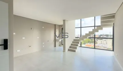 Cobertura Duplex com 3 quartos, 142 m² privativos, 2 vagas de garagem, no Seminário, Curitiba - PR.