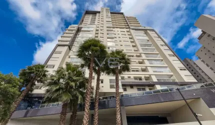 Apartamento alto padrão com 3 quartos, 120m² privativos, 2 vagas de garagem, no Água Verde, Curitiba - PR.