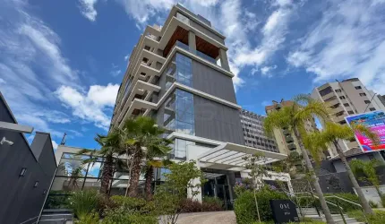 Apartamento no Batel de alto padrão com 4 Suítes, 257 m² privativos, Suíte master com hidro