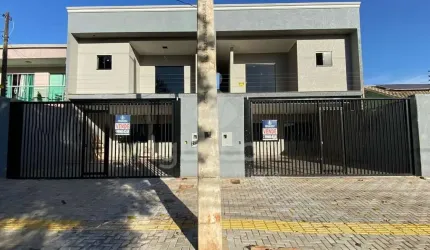 Sobrado no Jardim Três Bandeiras com 03 Dormitórios sendo 01 Suíte com Closet