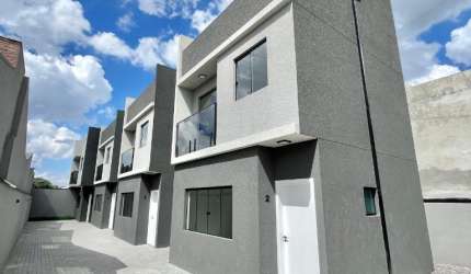 Sobrado Residencial / Alto Boqueirão