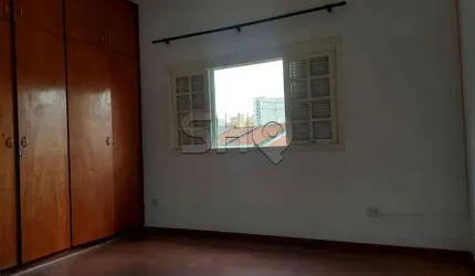 Casa com 3 quartos à venda na Rua Camatiá, 82, Vila Romana, São Paulo por R$ 1.800.000
