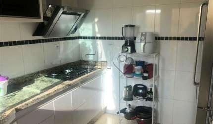 Casa em condomínio fechado com 3 quartos à venda na Rua Candeeiro, 299, Vila Nova Mazzei, São Paulo por R$ 550.000