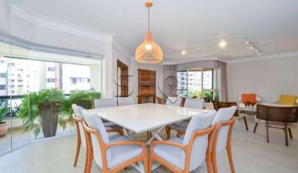 Apartamento com 3 quartos à venda na Rua Camillo Nader, 180, Real Parque, São Paulo por R$ 2.200.000