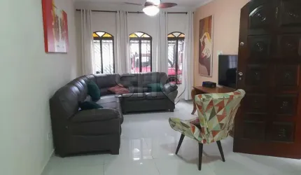 Casa com 3 quartos à venda na Rua Gurupatuba, 133, Vila Mazzei, São Paulo por R$ 709.000
