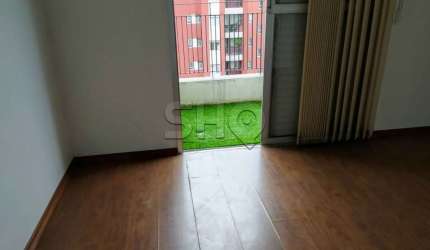 Apartamento com 2 quartos à venda na Rua Vitorino Carmilo, 620, Barra Funda, São Paulo por R$ 400.000