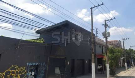 Prédio à venda na Rua Guaicurus, 636, Água Branca, São Paulo por R$ 4.500.000