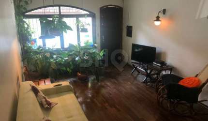 Casa com 2 quartos à venda na Almir Ribeiro, 37, Sumaré, São Paulo por R$ 990.000