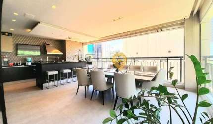 Apartamento com 3 quartos à venda na Avenida Chibarás, 74, Moema, São Paulo por R$ 7.150.000
