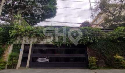 Casa com 3 quartos à venda na Rua Poconé, 525, Sumaré, São Paulo por R$ 3.795.000