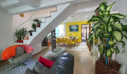 Casa com 3 quartos à venda na Rua Backer, 491, Cambuci, São Paulo por R$ 1.235.000