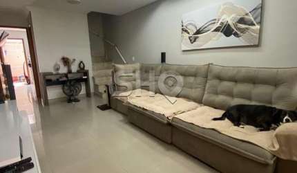 Casa com 3 quartos à venda na Rua Maurício Semer, 44, Vila Nivi, São Paulo por R$ 790.000