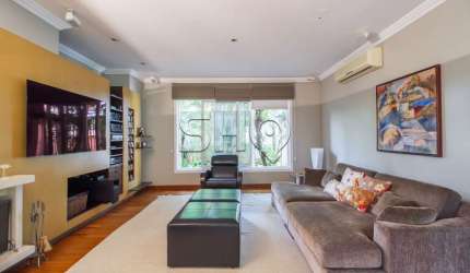 Casa com 4 quartos à venda na Morro Verde, 106, Pacaembu, São Paulo por R$ 9.901.000
