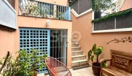Casa com 3 quartos à venda na Rua Bergamota, 488, Alto da Lapa, São Paulo por R$ 989.000