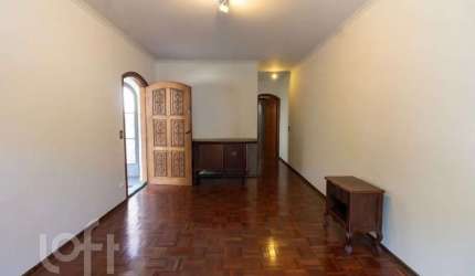 Casa em condomínio fechado com 4 quartos à venda na Rua das Aroeiras, 40, Jabaquara, São Paulo por R$ 904.000