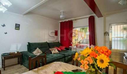 Casa com 2 quartos à venda na Rua Dom José Maurício, 378, Carandiru, São Paulo por R$ 900.000