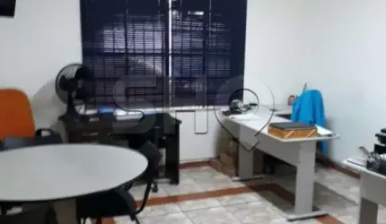 Casa com 3 quartos à venda na Rua General Góis Monteiro, 104, Pompéia, São Paulo por R$ 1.540.000