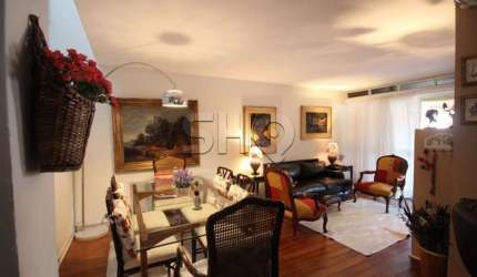 Casa com 3 quartos à venda na Rua Joazeiro, 112, Sumaré, São Paulo por R$ 3.000.000