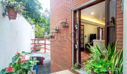 Casa com 4 quartos à venda na Rua Barão de Itaúna, 177, Lapa, São Paulo por R$ 1.395.000