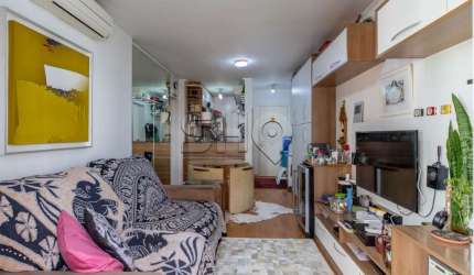 Apartamento com 2 quartos à venda na Rua Balthazar da Veiga, 589, Vila Nova Conceição, São Paulo por R$ 980.000