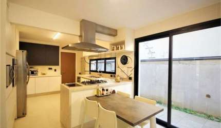 Casa com 4 quartos à venda na Rua Antônio de Gouveia Giudice, 161, Alto de Pinheiros, São Paulo por R$ 8.799.999