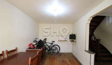 Casa com 3 quartos à venda na Rua Faustolo, 106, Vila Romana, São Paulo por R$ 900.000