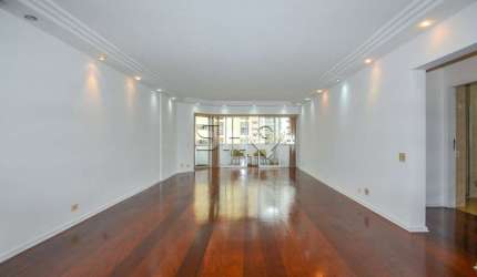 Apartamento com 3 quartos à venda na Avenida Pavão, 853, Moema, São Paulo por R$ 1.690.000