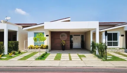 Casa a venda no condomínio Tales de Mileto, bairro Flores, Manaus