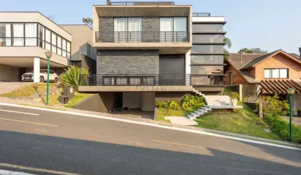 Casa em condomínio fechado com 3 quartos à venda na Avenida Fredolin Wolf, 3121, São João, Curitiba, 539 m2 por R$ 6.850.000