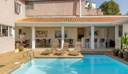 Casa com 3 quartos à venda na Rua Engenheiro Lourival Maciel, 408, Seminário, Curitiba, 352 m2 por R$ 2.500.000