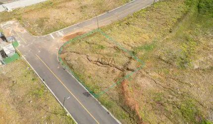 Terreno em condomínio fechado à venda na Rua Domingos Antônio Moro, 741, Pilarzinho, Curitiba, 259 m2 por R$ 830.000